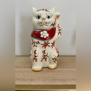 Maneki-Neko waving cat - 5.75” Andrea by Sadek cat from the 1970s
